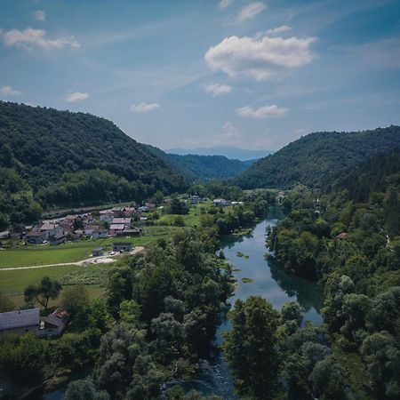 Hotel Tazz - River Front Oasis Collection Bihac Ngoại thất bức ảnh